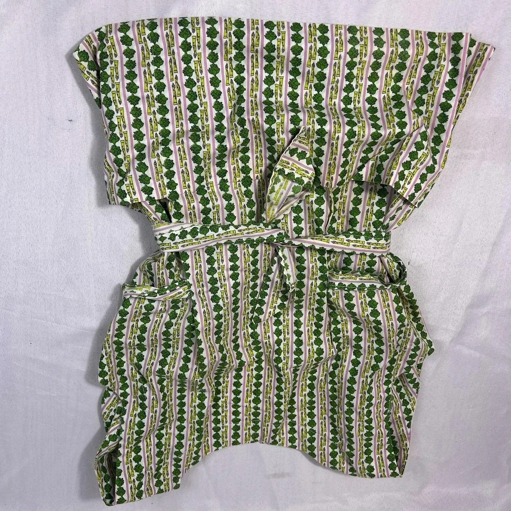 Vintage Grandma Apron Green veggie Print Pink Stripe Full Front Apron w/ Pockets